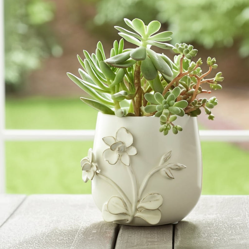 6-flower-applique-planter-ivory-7