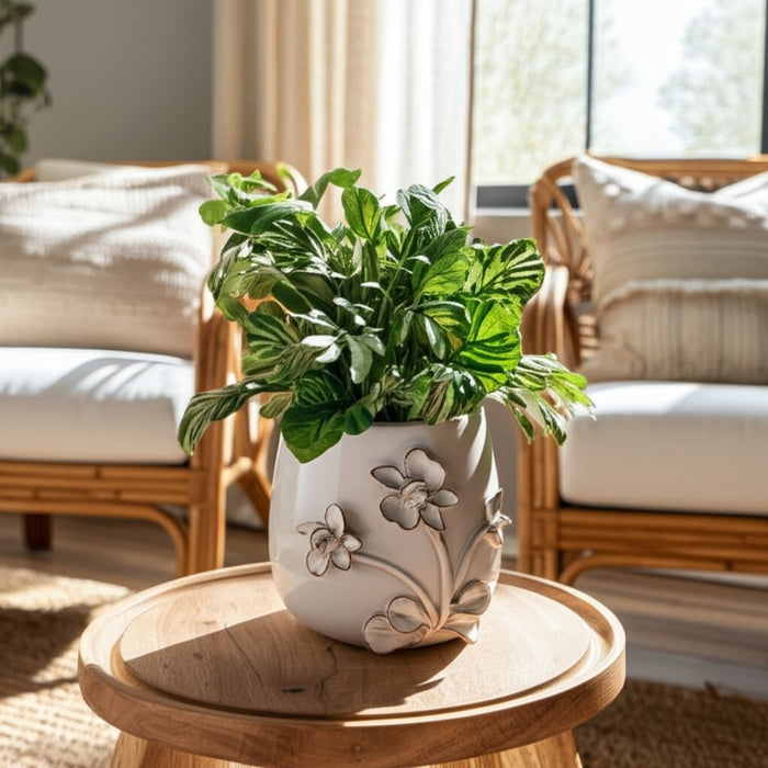 6-flower-applique-planter-ivory-8