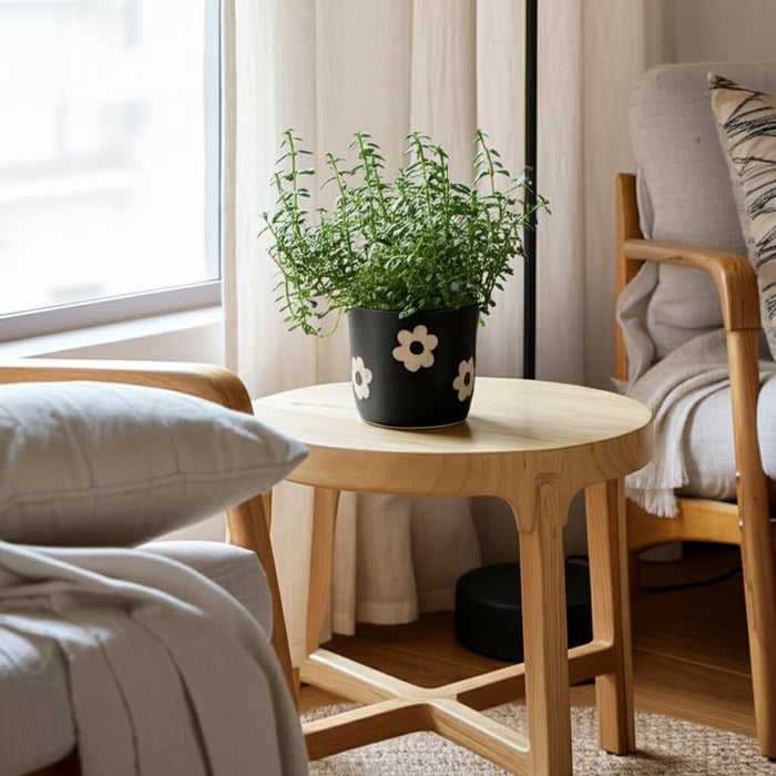 6-flower-power-planter-black-white-10