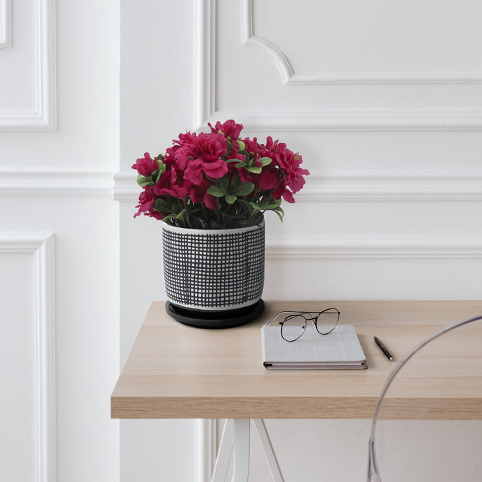 6-mesh-design-planter-w-saucer-gray-6