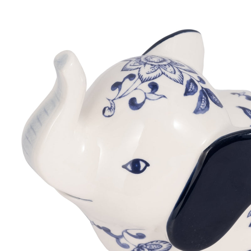 6-trunk-up-chinoiserie-elephant-blue-white-5