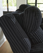belvarrow-power-reclining-loveseat-with-console-7