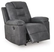 stockworth-recliner-3