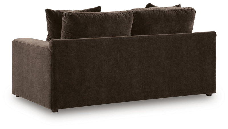 maxton-heights-sofa-and-loveseat-7