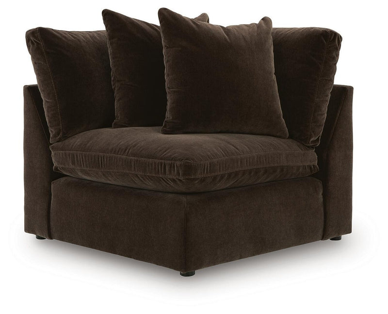 maxton-heights-8-piece-sectional-4