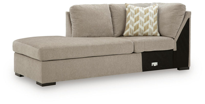 bridgepoint-super-chaise-1