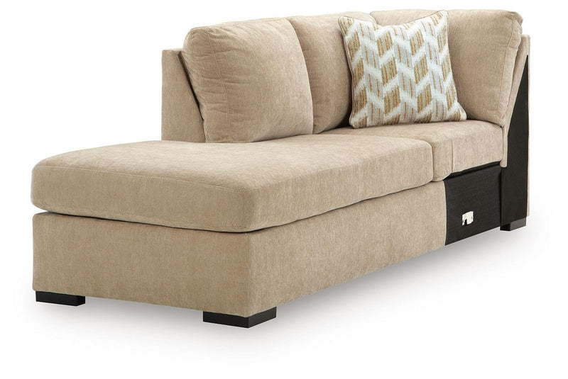 bridgepoint-super-chaise-1