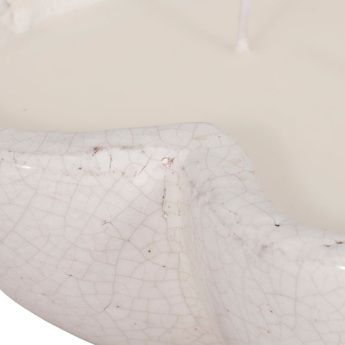 7-11-oz-sandalwood-heart-candle-white-6