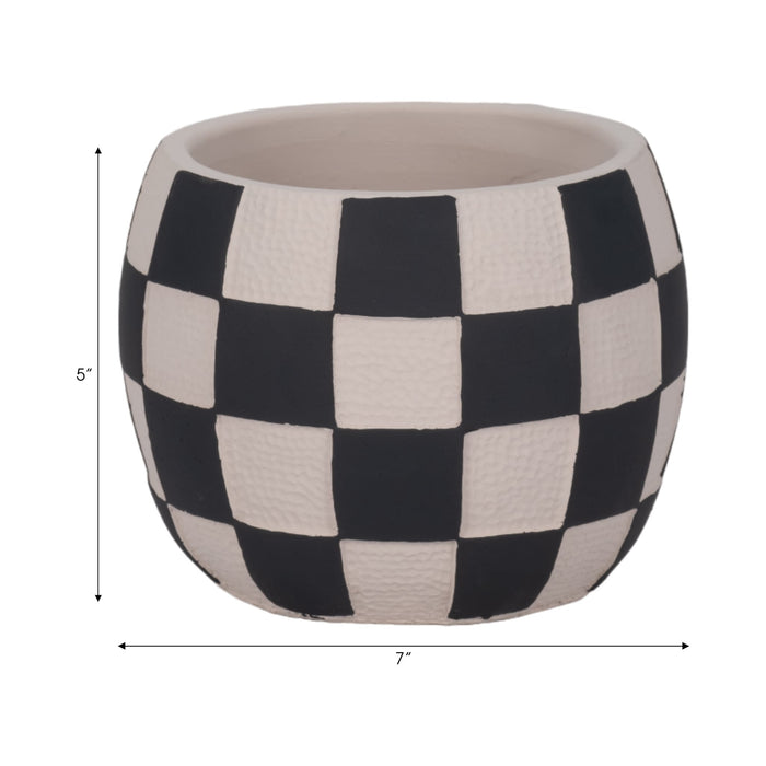 7-checkerboard-rounded-planter-black-white-8