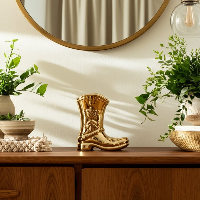 7-cowboy-boot-vase-gold-10