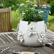 7-flower-bunches-applique-planter-ivory-10
