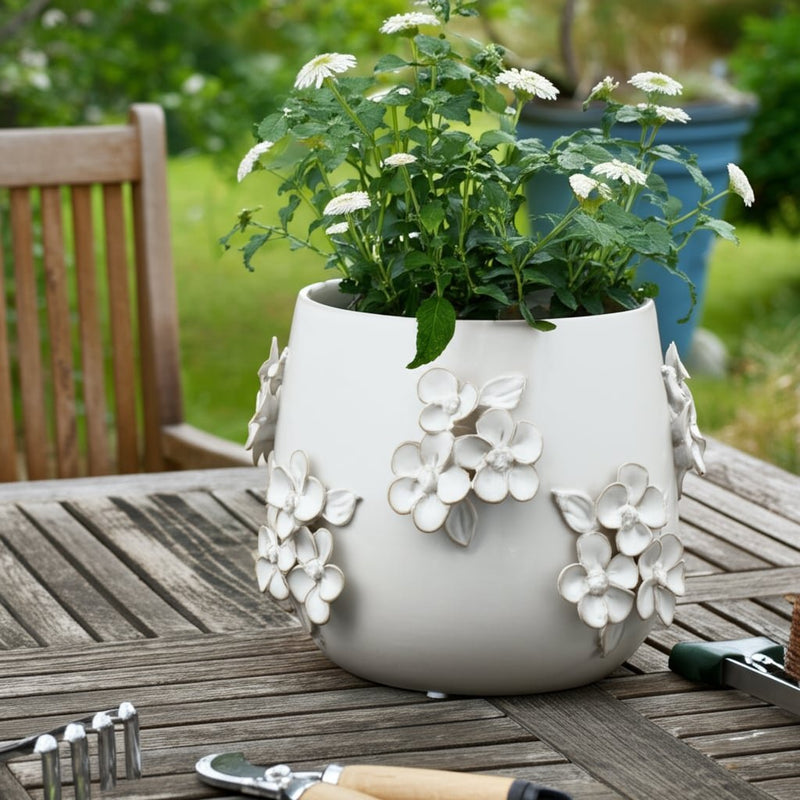 7-flower-bunches-applique-planter-ivory-10