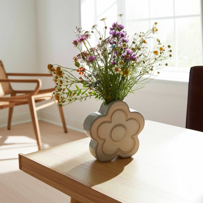 7-flower-power-object-vase-ivory-12