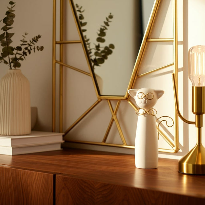 7-h-cat-w-glasses-deco-white-8