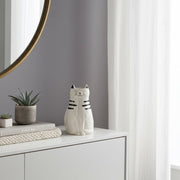 7-sitting-pretty-kitty-with-vase-opening-white-b-12