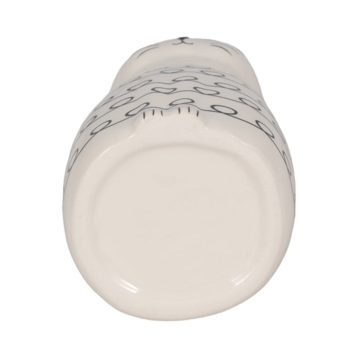 7-squiggly-kitty-with-vase-opening-white-black-8