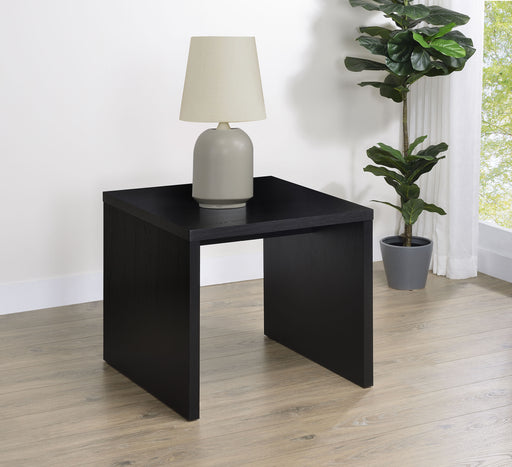 Knapp End Table - Furniture City (CA)l
