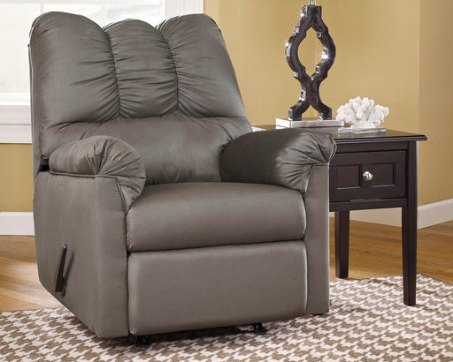 darcy-recliner-2