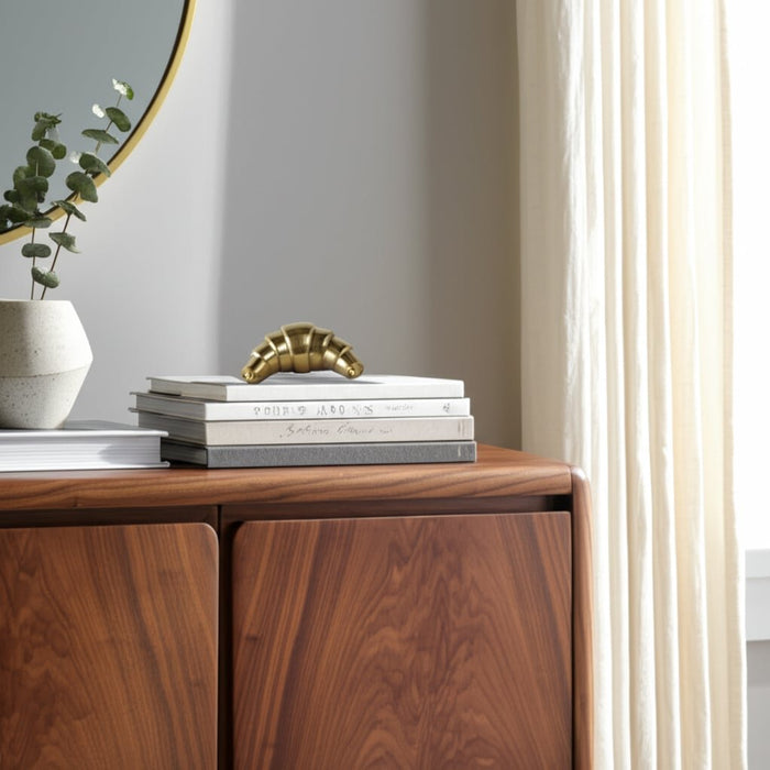 7x4-metal-croissant-gold-10