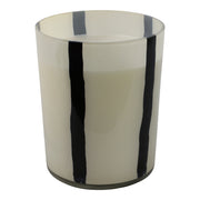 7x9-105-oz-red-currant-oak-candle-white-black-3