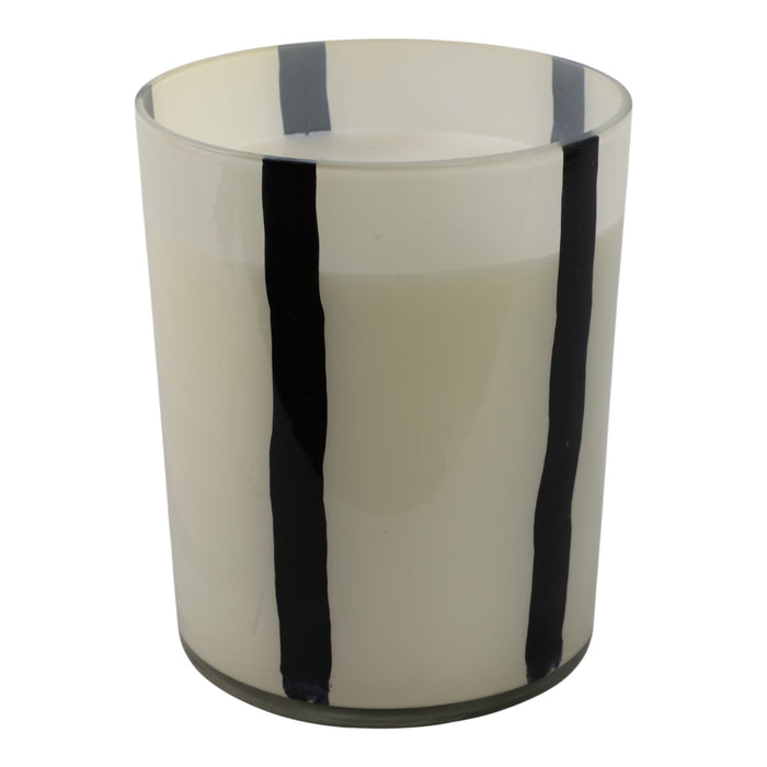 7x9-105-oz-red-currant-oak-candle-white-black-3