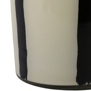 7x9-105-oz-red-currant-oak-candle-white-black-5