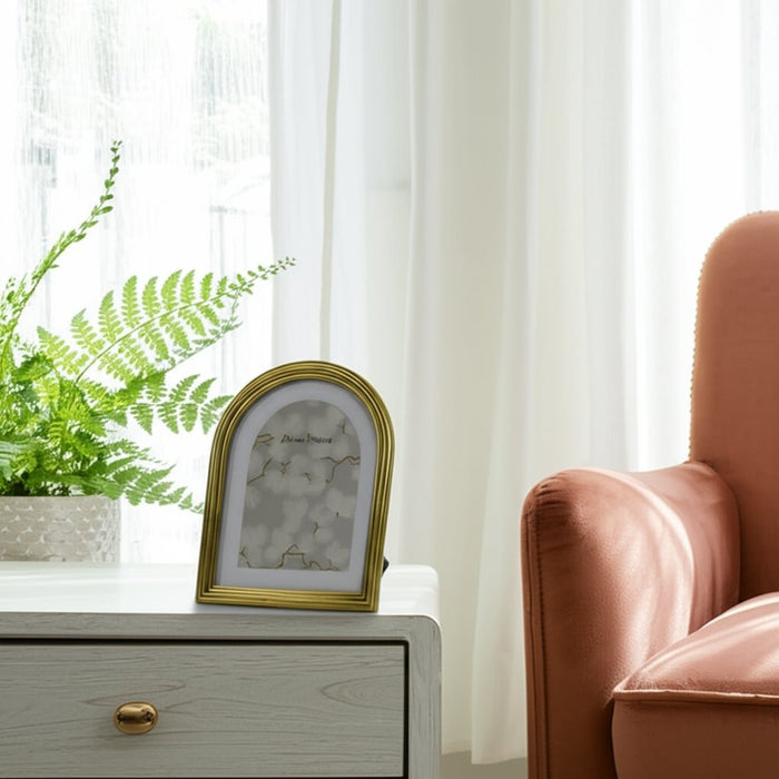 7x9-photo-frame-matted-to-5x7-layered-arch-gold-9