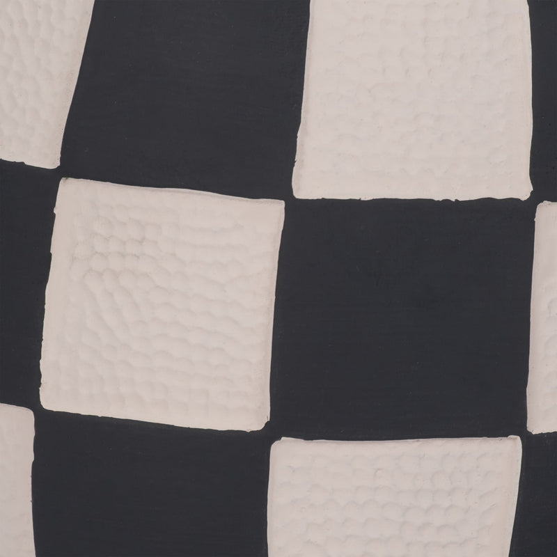 8-checkerboard-rounded-planter-black-white-4