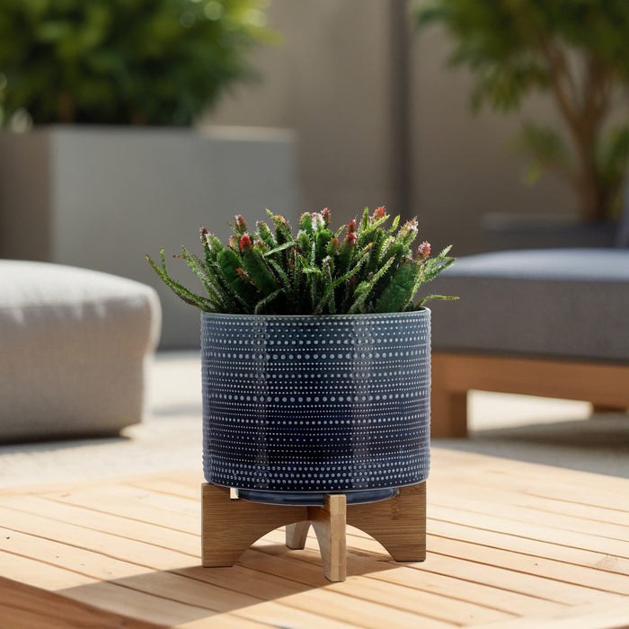 8-dotted-planter-w-wood-stand-blue-12