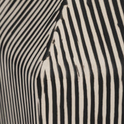8-lines-square-vase-black-white-5