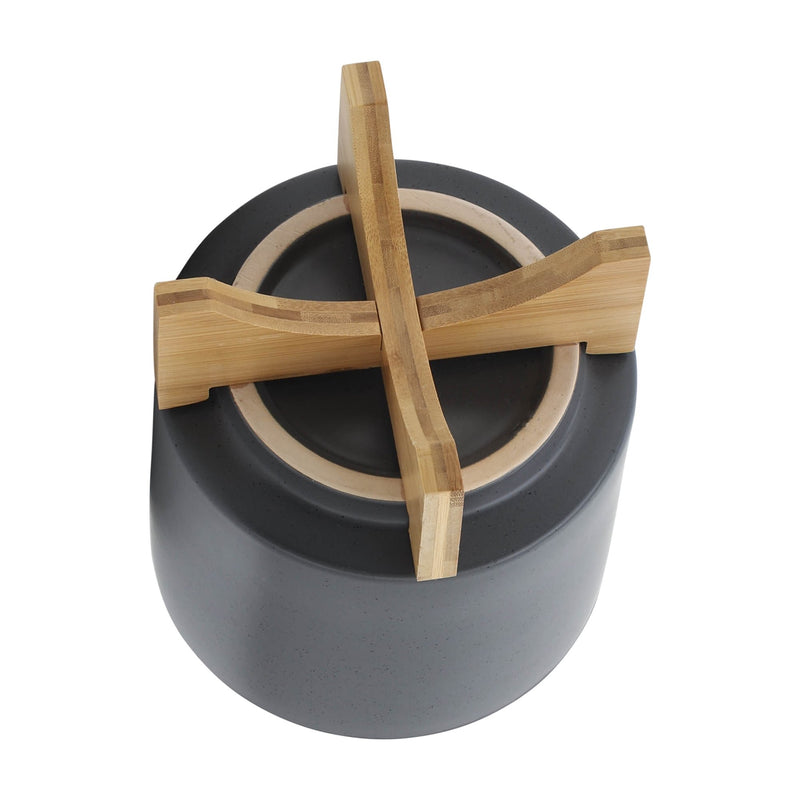 8-planter-w-wood-stand-matte-gray-5