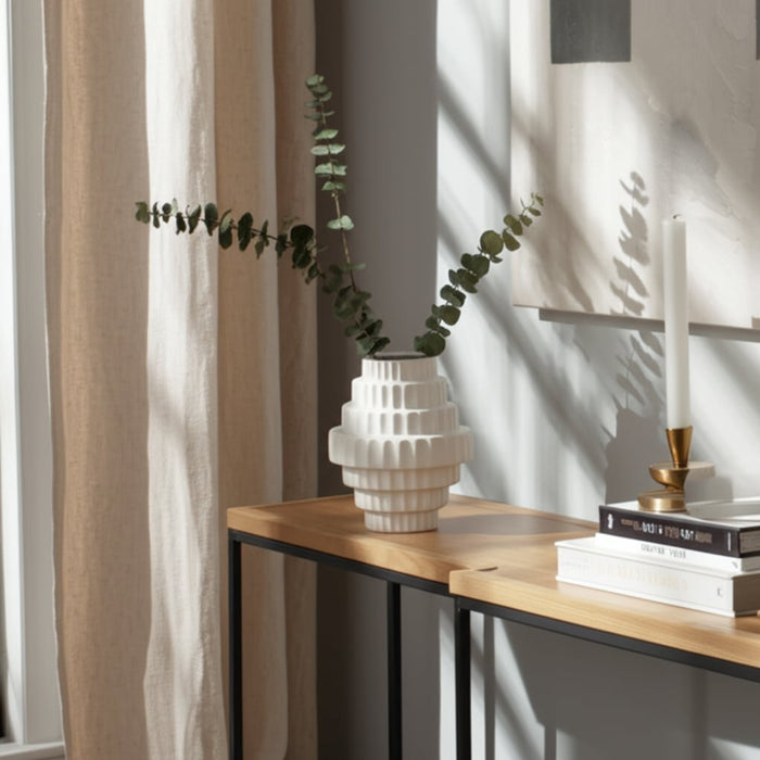 8-textured-staggered-vase-white-10