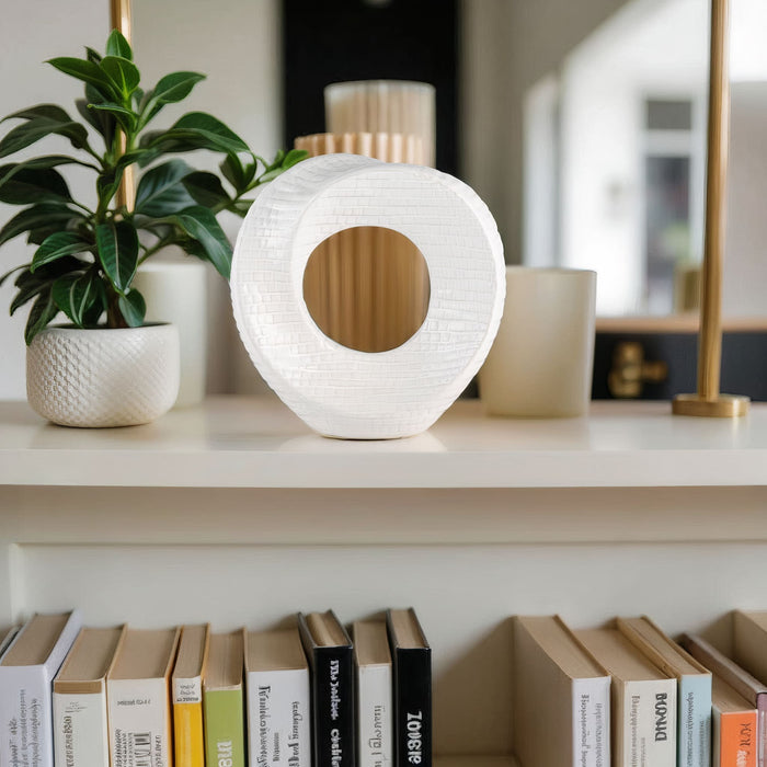 8-textured-table-top-deco-white-5