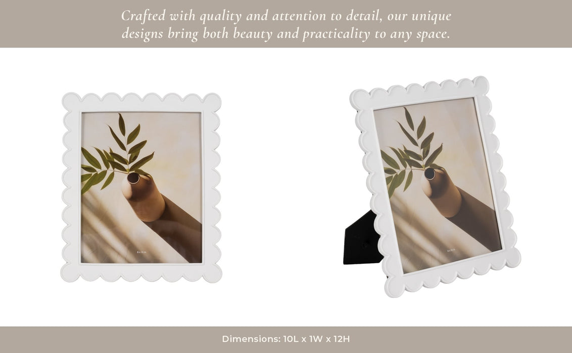 8x10-scallop-edge-photo-frame-white-11