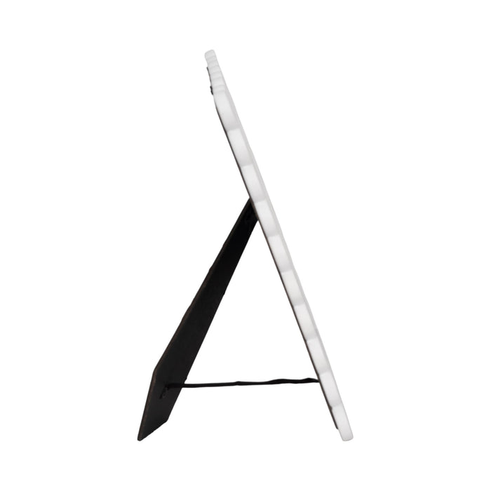 8x10-scallop-edge-photo-frame-white-3