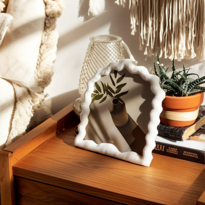 8x10-wavy-arch-photo-frame-white-11