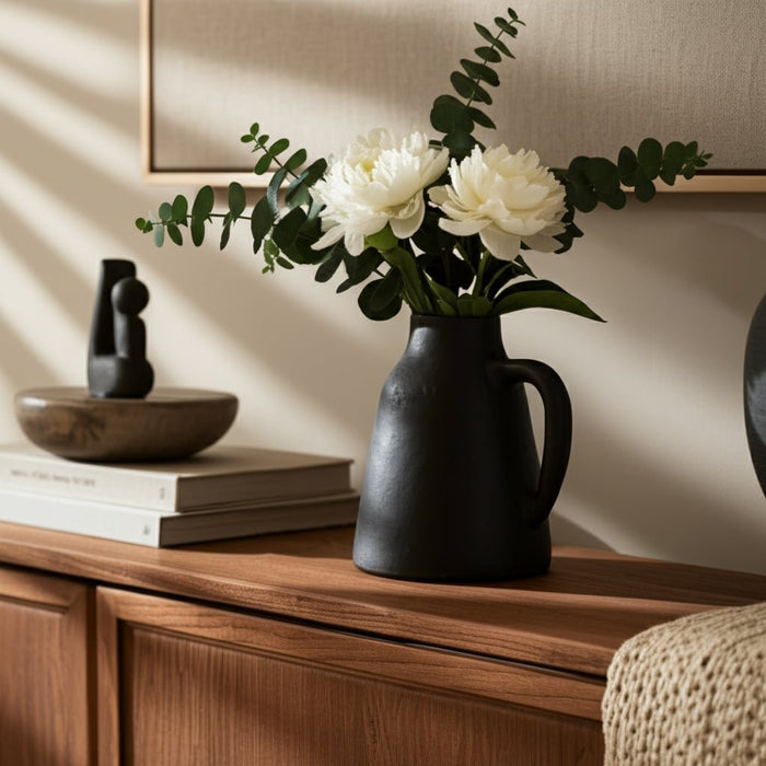 8x8-terracotta-vase-with-handle-black-11