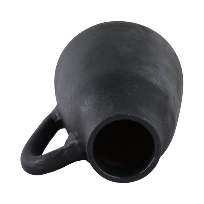 8x8-terracotta-vase-with-handle-black-6