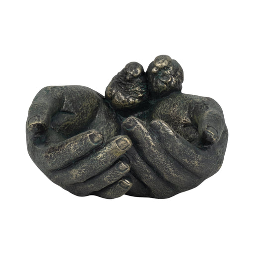 9-giving-hands-birdfeeder-bronze-1