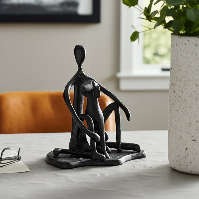 9-mans-best-friend-sculpture-black-13