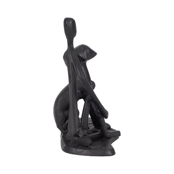 9-mans-best-friend-sculpture-black-3