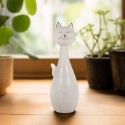 9-sitting-kitty-white-gold-10