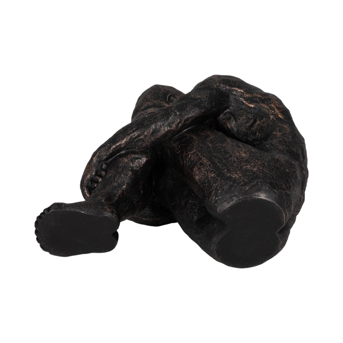 9-sitting-man-bronze-7