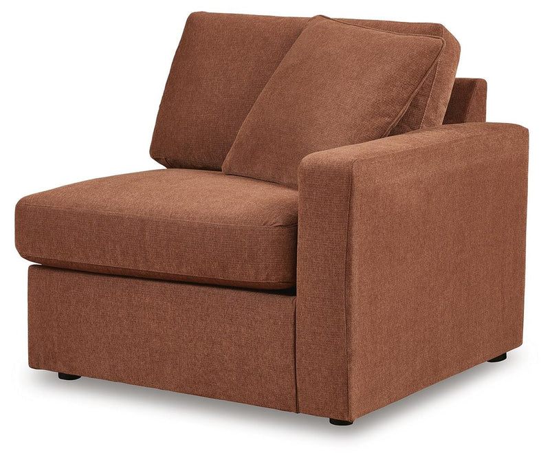 modmax-4-piece-sectional-and-ottoman-11