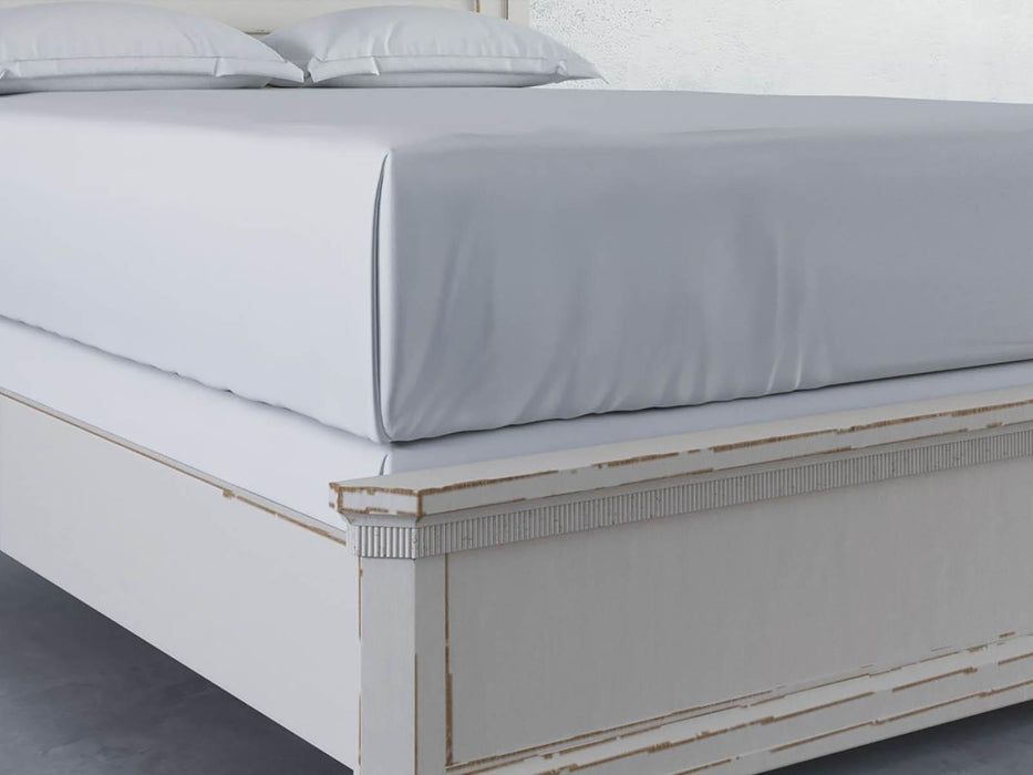 Furniture Palisade California King Panel Bed in White