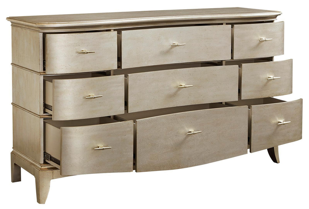 Starlite 9 Drawer Dresser in Silver