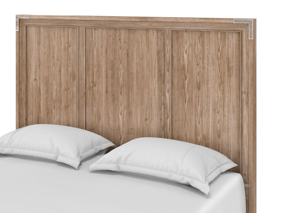 Furniture Passage Queen Panel Bed in Light Oak