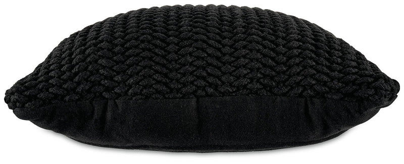renemore-pillow-3