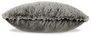 gariland-pillow-3