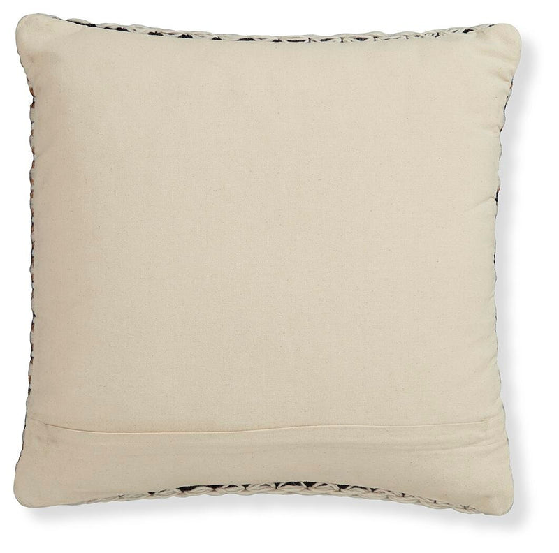 nealington-pillow-4
